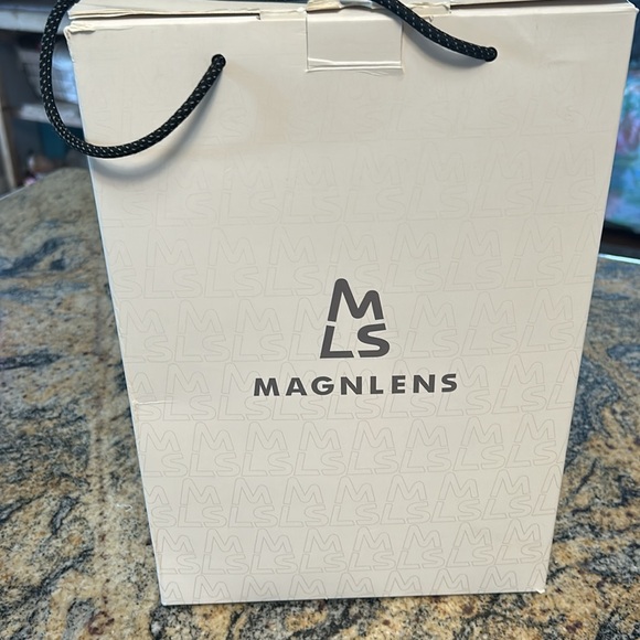 Magnlens Hanscool leather Brando sneakers - Picture 13 of 14